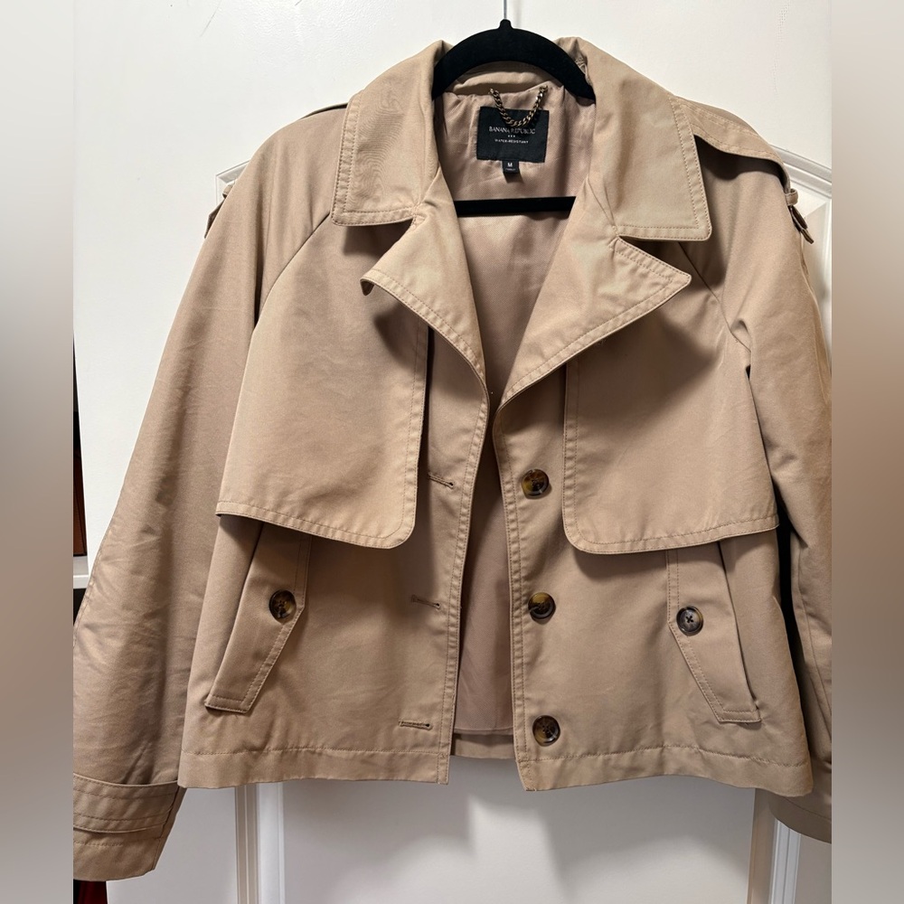 Banana Republic Cropped Tan Trench Coat